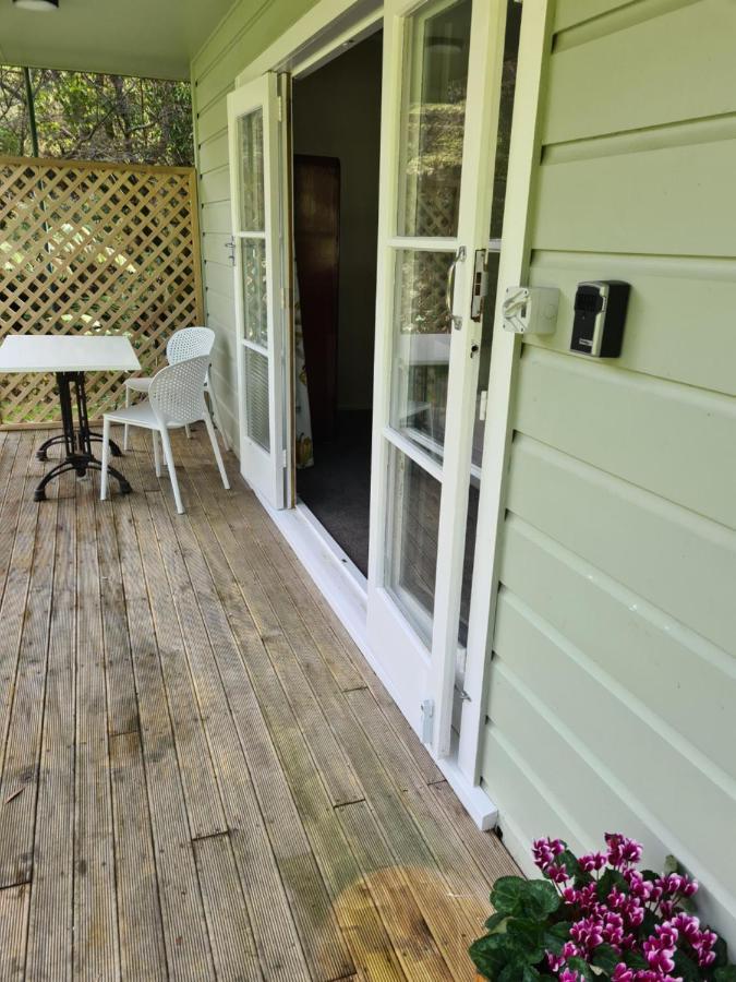 Pyes Pa Studio Apartment Tauranga Exterior photo